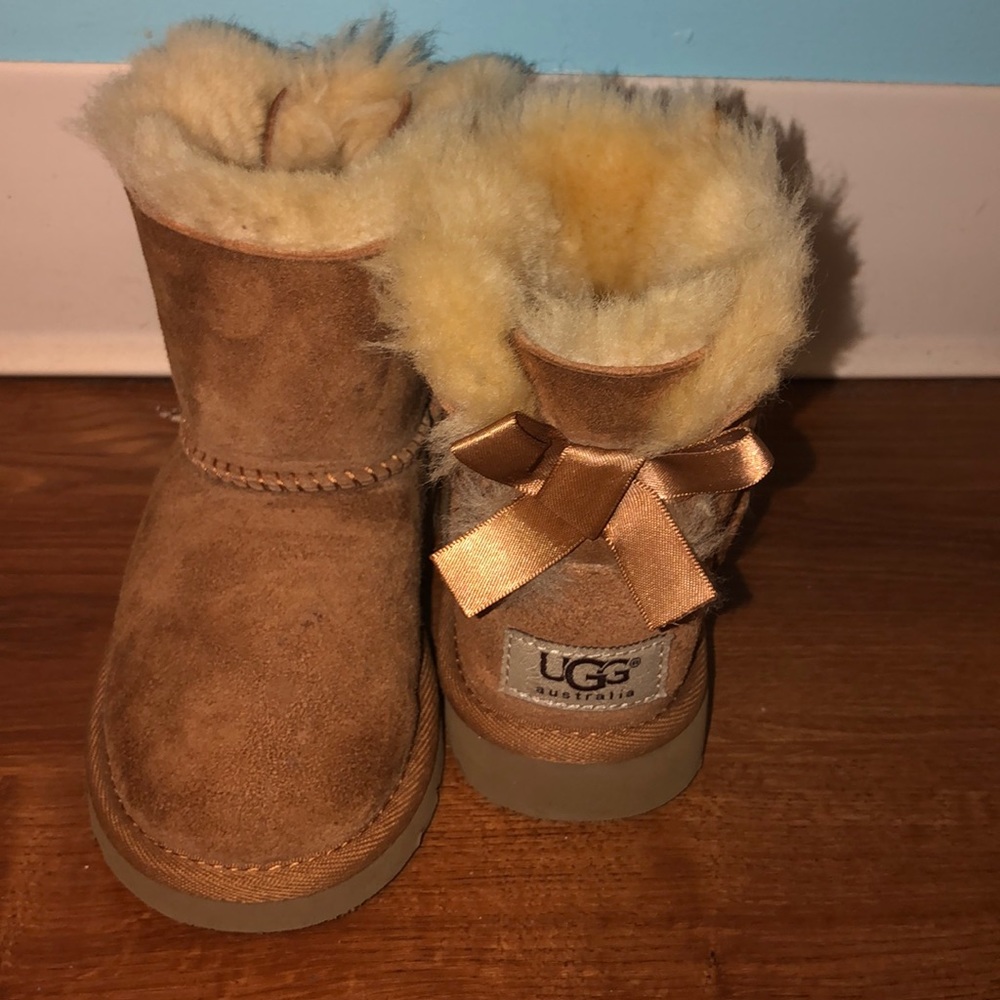 Baby Bow Uggs